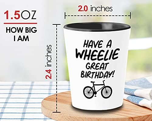 Bubble abraços de ciclismo Birthday Shot Glass 1.5 oz - Tenha um aniversário de bicker de bicicleta de bicicleta de bicicleta de bicicleta