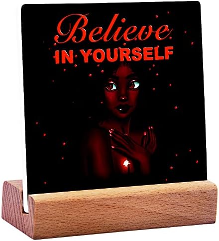 Acredite em si mesmo, uma mesa de cerâmica decorativa de menina negra com uma decoração motivacional da mesa de sinal para