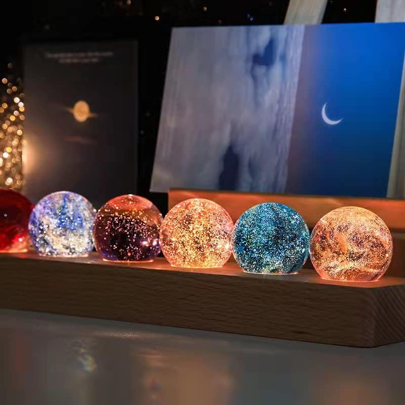Lshai colorido galáxia bola de cristal liderou a luz noturna com base de madeira LED, estatueta exclusiva de 40 mm 7pcs de cristal
