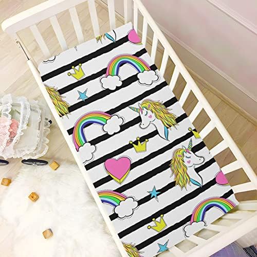 Cartoon Unicorns Rainbows Lençóis de berço para meninos Pacote de meninas e tocam lençóis Mini -berço de berço respirável para colchões de berço padrão e criança lençóis de berço para menino, 39x27in