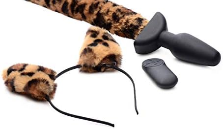 Controle remoto abanando o plugue anal e as orelhas da cauda de leopardo e o conjunto