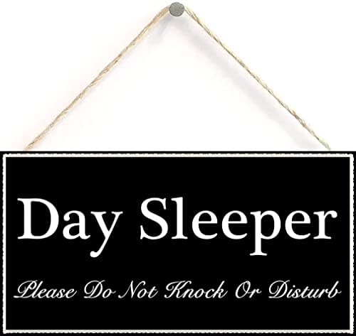 Dormente do dia, por favor, não bata ou perturba o sinal pendurado decoração de madeira decoração de casa placa
