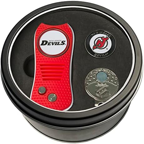 Team Golf NHL New Jersey Devils Tin Gift Set com ferramenta de Divot retrátil, clipe de tampa e ferramenta de divot de cenário de pregos do marcador de bola, clipe de tampa e marcadores de bola de esmalte de 2 lados, design patenteado, menos danos a verdes, mecanismo de switchblade