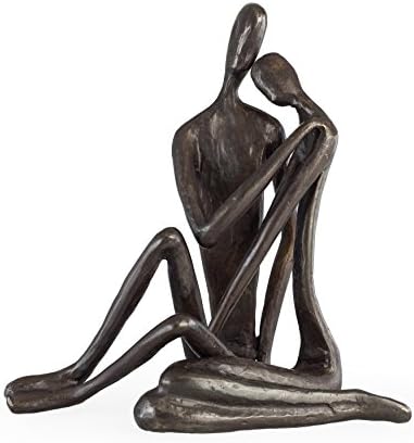 Danya B. Casal abraçando a escultura artesanal de ferro fundido em areia grande, decoração de arte de arte de metal contemporânea,