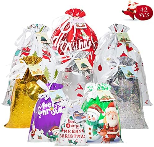 Sacos de presente de cordão de Natal de Adubor - 42 PCs tamanhos variados sacos de embrulho de presentes de Natal para