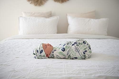 Baby Terriboo recebendo cobertura recém -nascida para menino e menino FEIONE