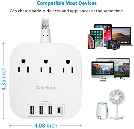 Uma tomada de parede com vários plug de batida e faixa de energia com pacote USB C, plugue plana de faixa de alimentação