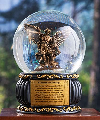 Ebros Guardian Santo Arcanjo São Miguel Miguneiro Satan Glitter Globe com oração Base de Arte de Rolagem de Ouro de Placa