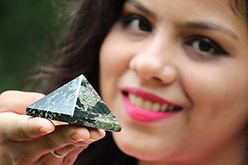Jet Black Tourmaline Pyramid Stone India Arcado de 1,25-1,5 polegada Aprox. A ++ Crystal bolsa de relevo de estresse