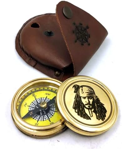 Capitão de Qarzun Jack Sparrow Brass Compass com capa de couro para os amantes dos piratas