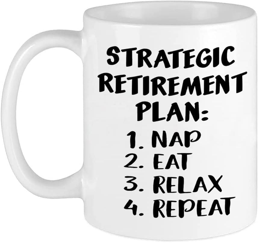 Presentes de aposentadoria de caneca de café engraçado genérico para homens homens, branco 11 oz Plano de aposentadoria estratégico