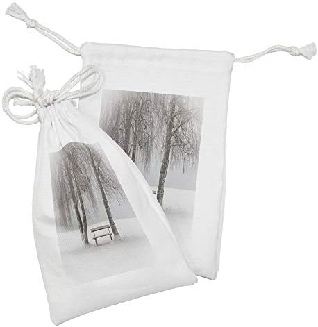 Conjunto de bolsas de tecido de árvore de Ambesonne de 2, bancada na neve entre as árvores tema de inverno Picture Flakes